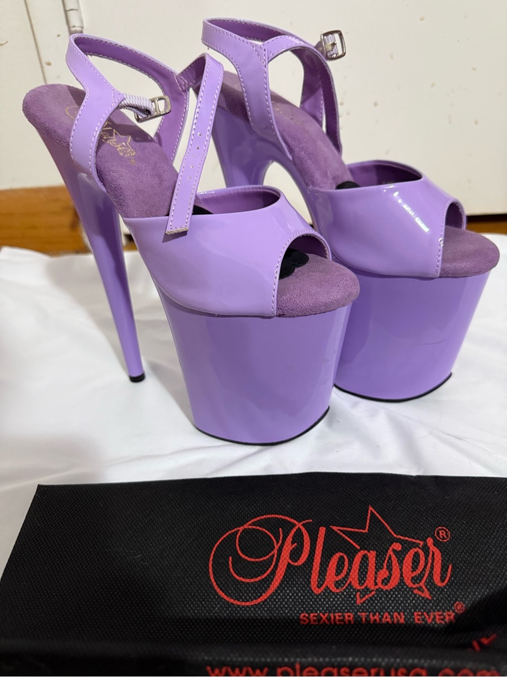 Pleaser Patent Lavender Flamingo 8” Heels